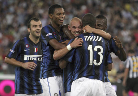 申花vs三箭首发：路易斯、马纳法先发阿苏埃替补，广岛单外援（申花战广岛三箭首发出炉：路易斯、马纳法先发，阿苏埃替补，对手仅一外援）